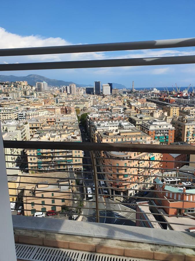 Apartamento Attico Con Vista Su Genova Exterior foto
