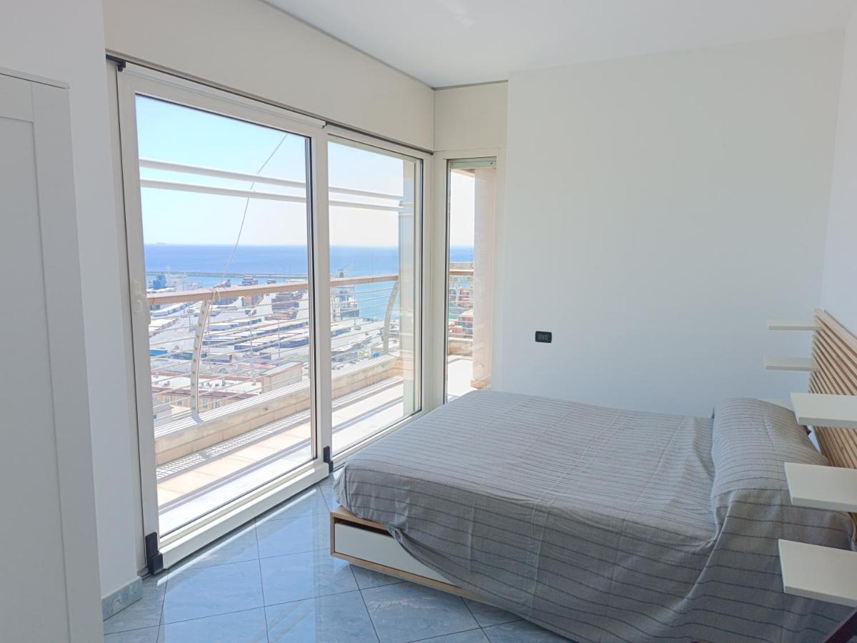 Apartamento Attico Con Vista Su Genova Exterior foto